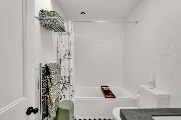 89 Pendarves Street New Plymouth Central_20