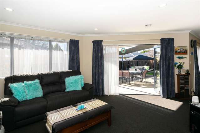 17 Burleigh Road Redwoodtown_2