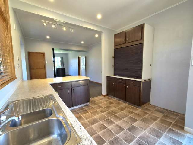 143 Shakespeare Street Greymouth_2