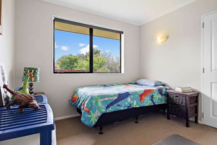 9 Grassfield Place Waimauku_19