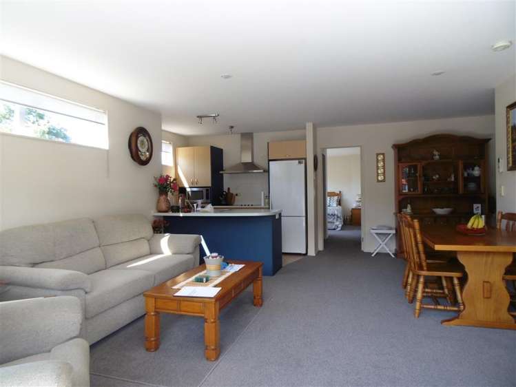 B4/30-36 Bay Palms, Bute Road_0