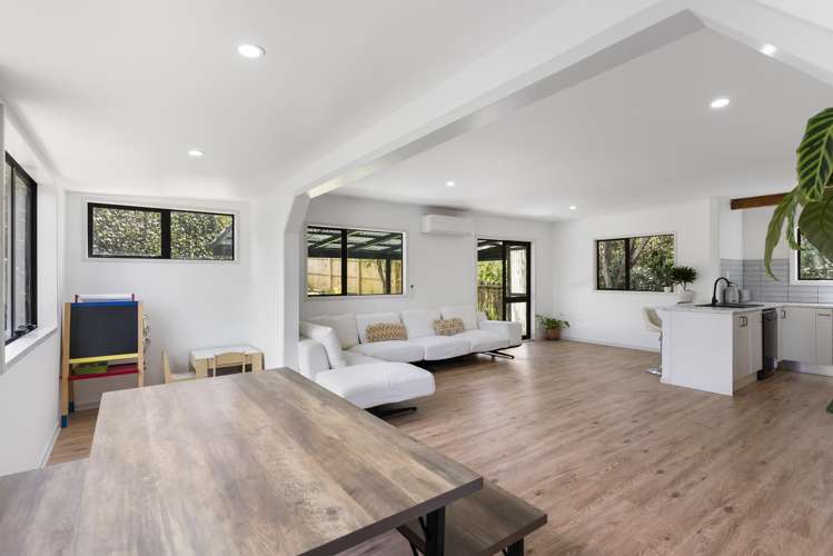 13a Hammond Avenue Hatfields Beach_9