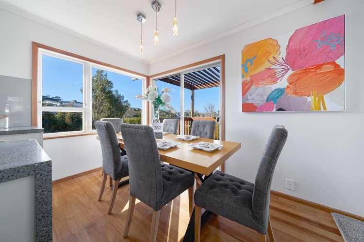 51 Ravenwood Drive Forrest Hill_7