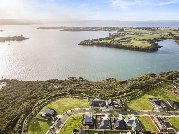 32 Tahuna Minhinnick Drive Glenbrook_33