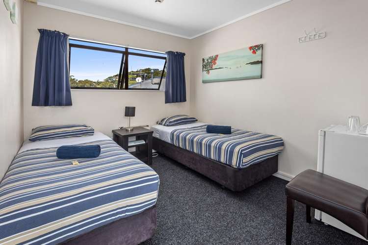 27 Selwyn Road Paihia_16