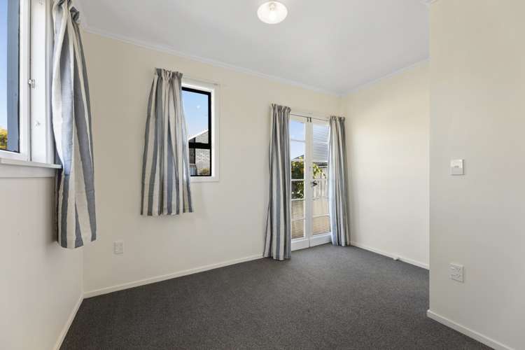 6 Brian Bary Street Redwoodtown_19