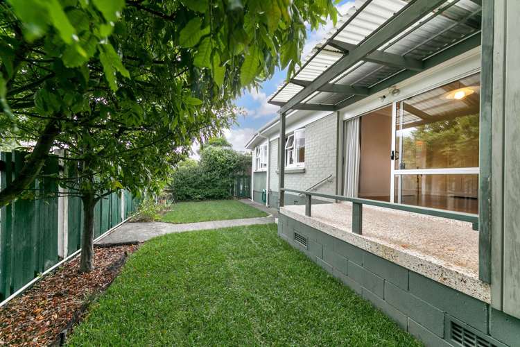 3/33 Tawhiri Road One Tree Hill_16