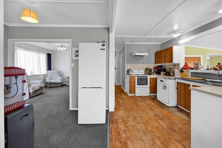 30 Leicester Street Patea_19