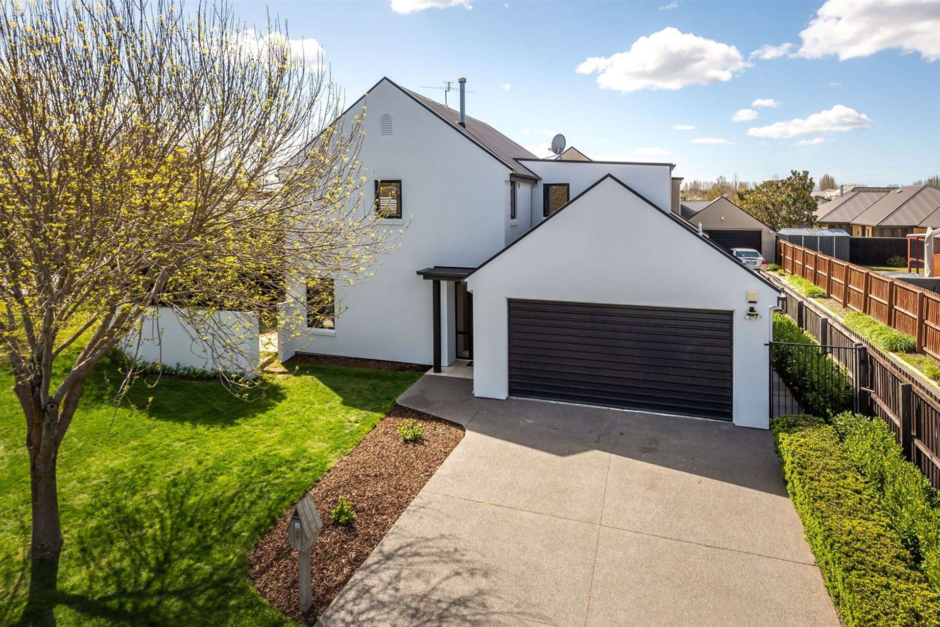 5 Dinglebay Place Casebrook Christchurch City Houses for Sale