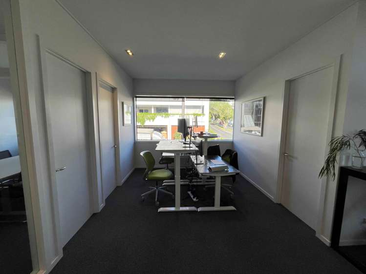 Unit C/41 Crummer Road Grey Lynn_5