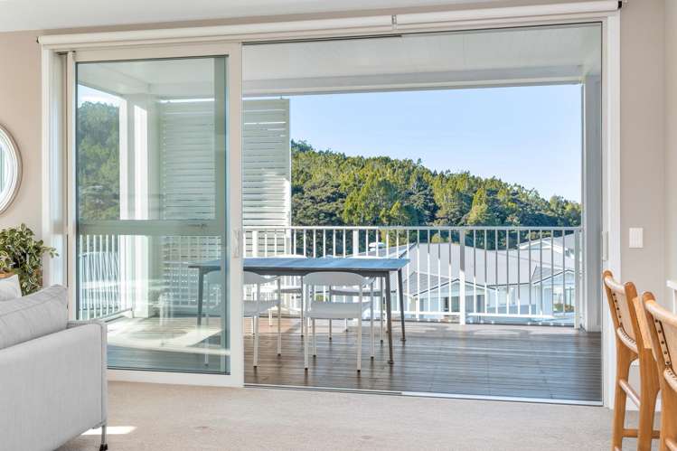 172 Landmark Terrace Orewa_15