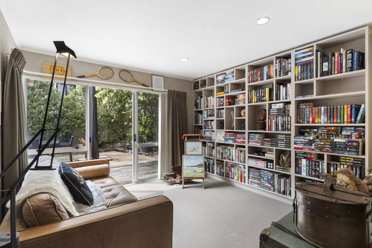 29 Bronte Place Somerville_16