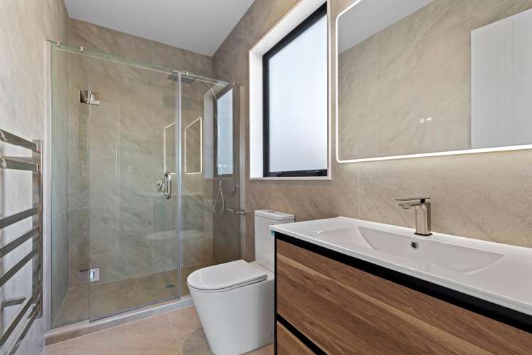 13 Parkland Loop Wainui_6