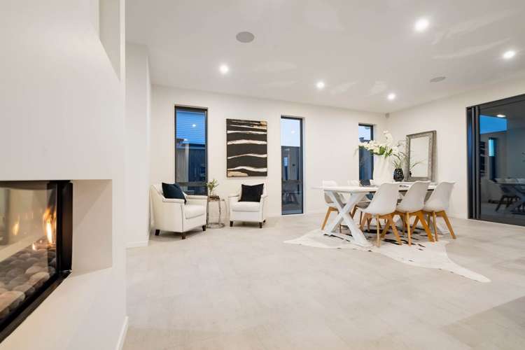 14 Hapukupuku Avenue Beachlands_12