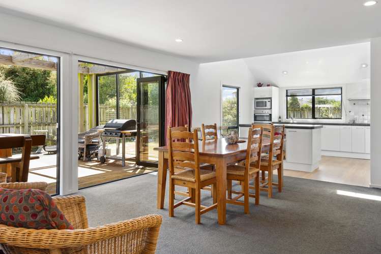 16 Devon Crescent Darfield_6