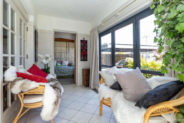 2 Ashbury Avenue Waimataitai_13