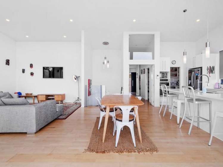 1171 Whangaparaoa Road Gulf Harbour_11