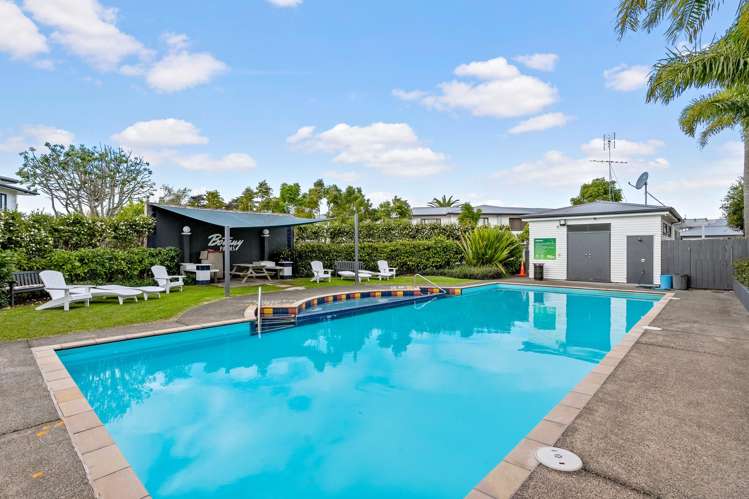 31/2 Armoy Drive East Tamaki_12