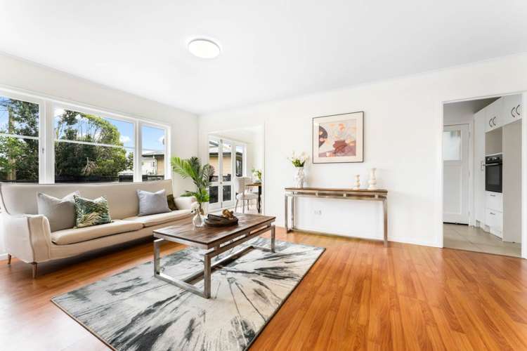 4 Kirrie Avenue Te Atatu South_11