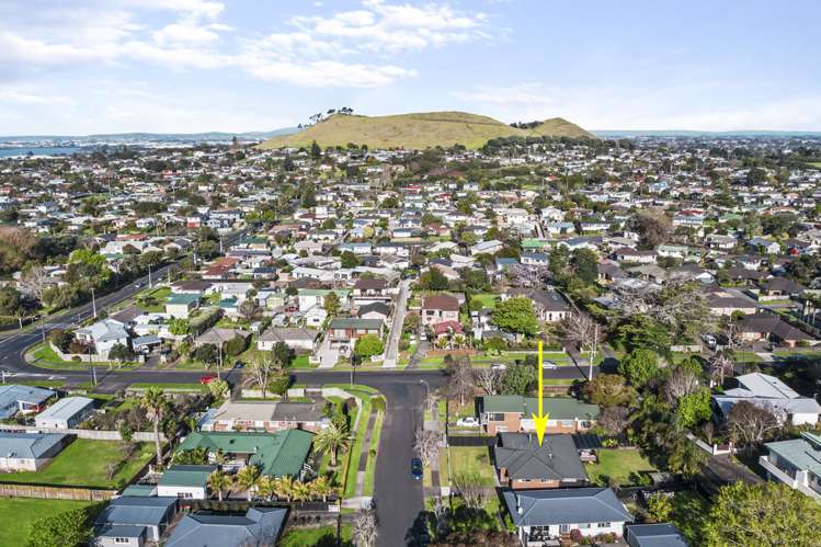 4 Waterlea Avenue Mangere Bridge_20