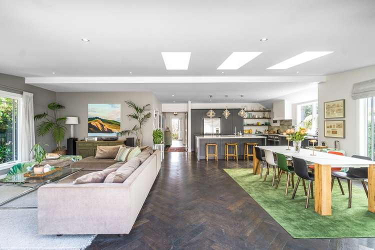 4 Castle Drive Epsom_11