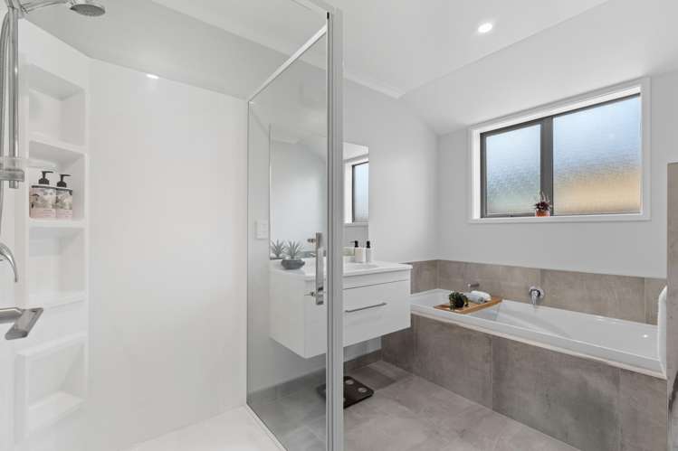 3 Azara Way Wigram_16