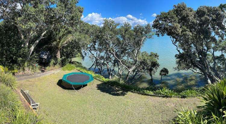76 Saint Michaels Avenue Point Chevalier_11