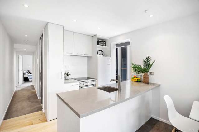 805/8 Airedale Street City Centre_2