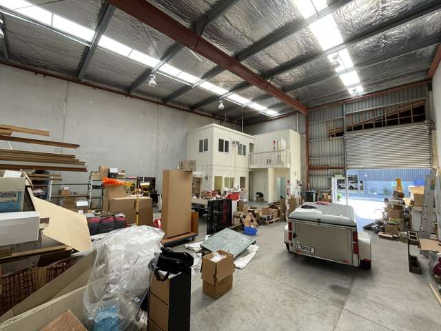 10B Burrett Avenue Penrose_1