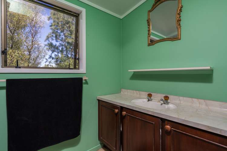 26 Doctors Hill Road Maungaturoto_20