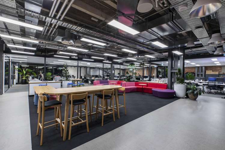 139 Pakenham Street West_0