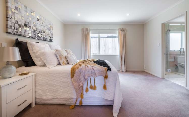 73 Halsey Drive Lynfield_13