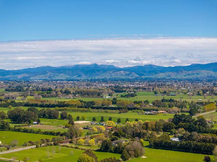 211 Masterton Castlepoint Road Castlepoint_14