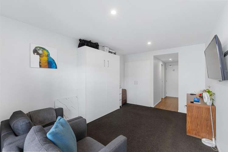 4/17 Bunyan Street Waltham_9