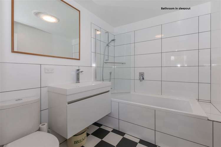 24 Rata Street Wanaka_16