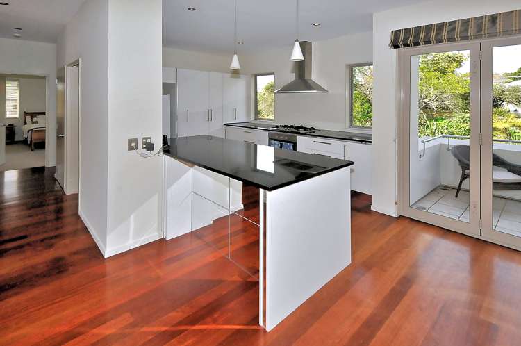 16 Seaton Road Murrays Bay_10