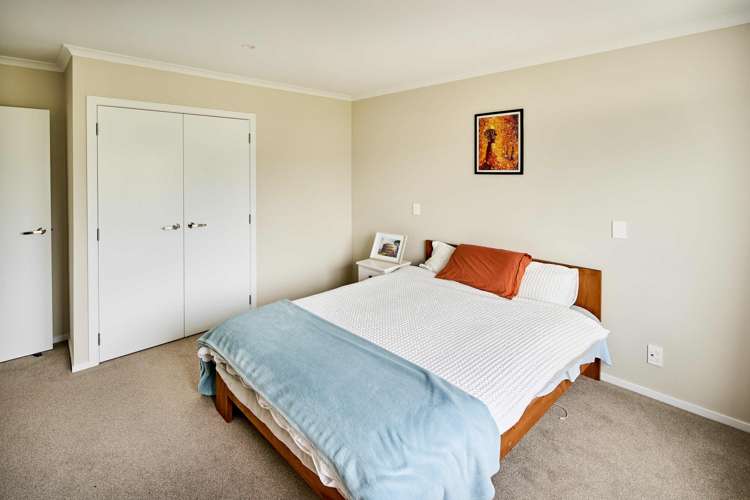 8 Frances Brown Avenue Aotea_17