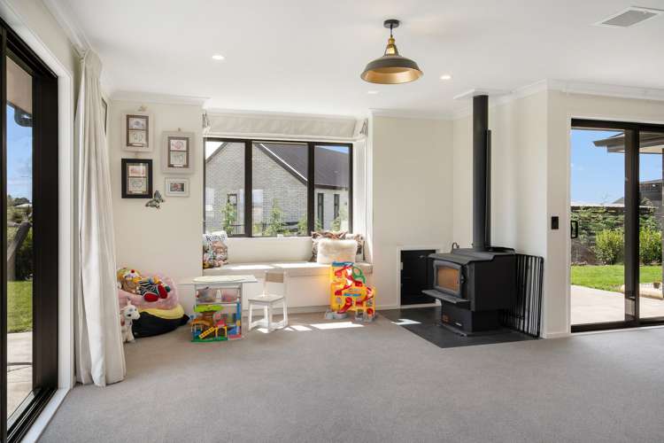 47 Summers Road Darfield_10