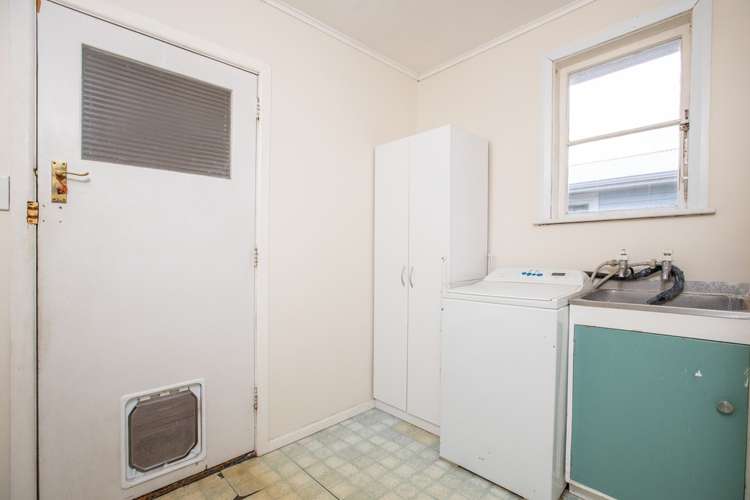 71 River Road Masterton_11