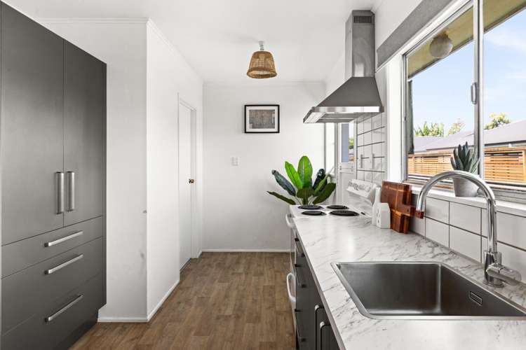 2/97 Nelson Crescent Napier South_7