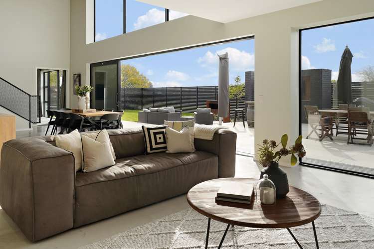 409 Grasslands Drive Cambridge_39