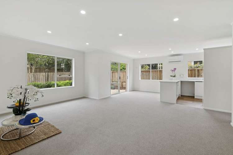 2/55 Moore Street Howick_9