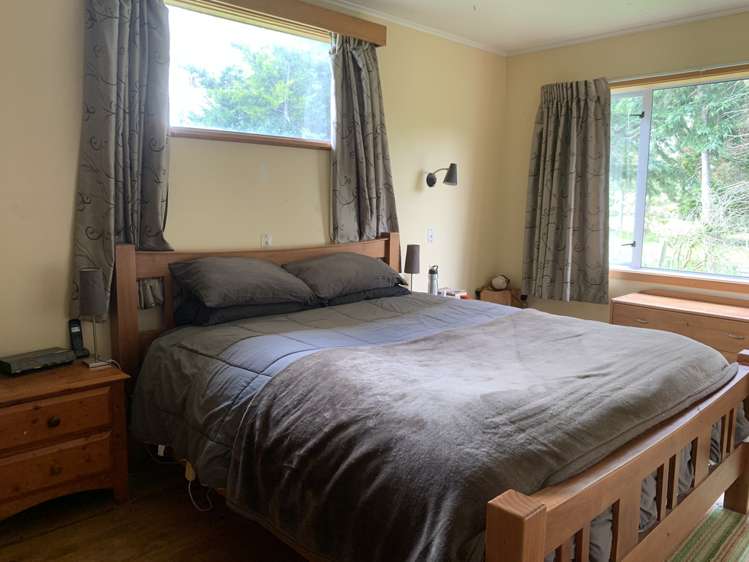 20 Forsyth Road Catlins Surrounds_8