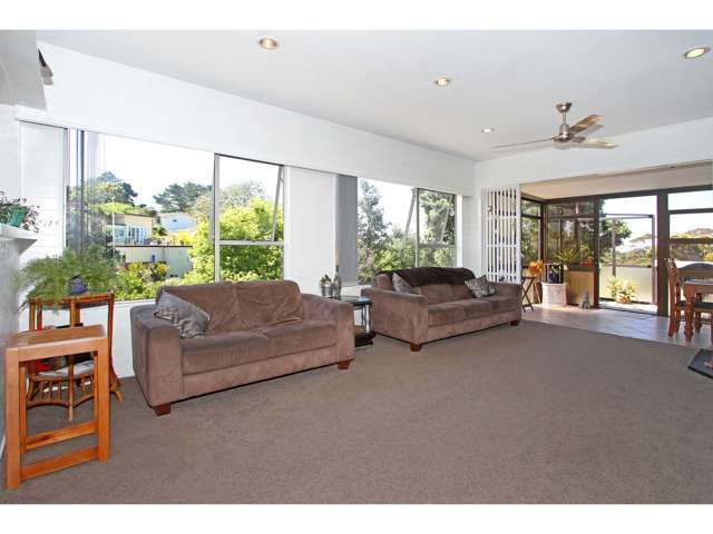 2/871 East Coast Road Northcross_4