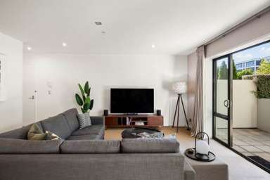 1B/132 Customs Street West_3