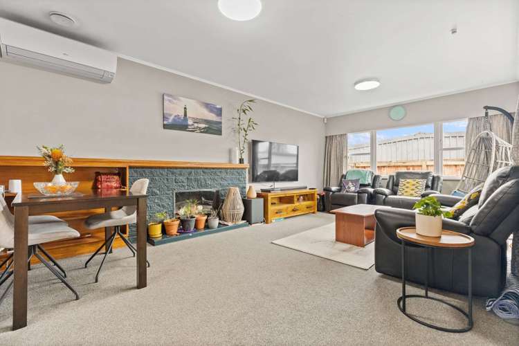 25 Coleridge Drive Enderley_6