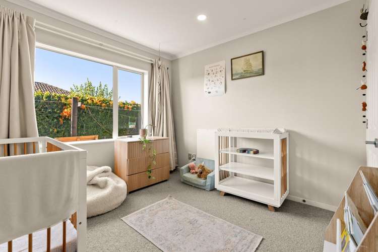 39 Galloway Crescent Pyes Pa_16