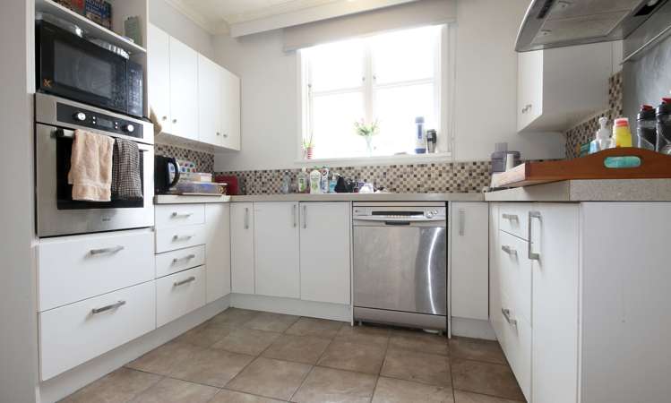 45 Beatrice Street Avenal_5