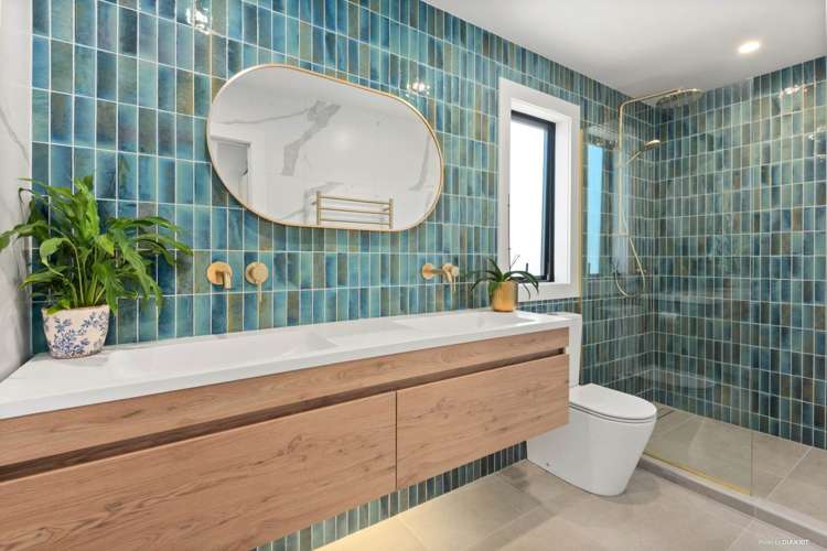 236 Hillcrest Road Wainui_16