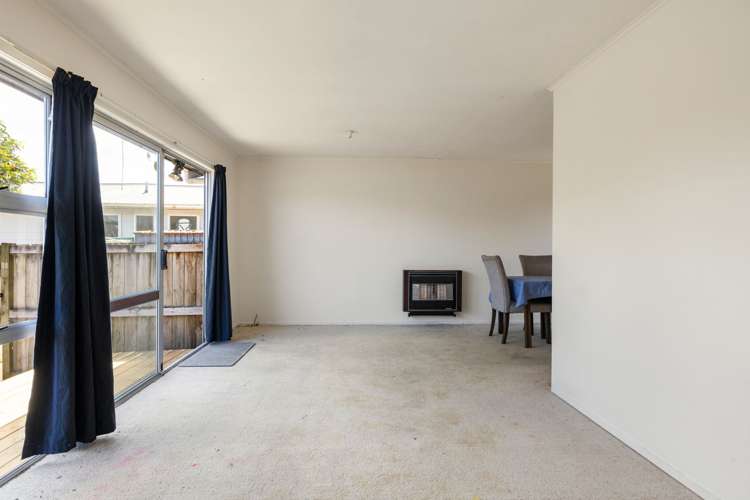 49a Karen Crescent Dinsdale_8